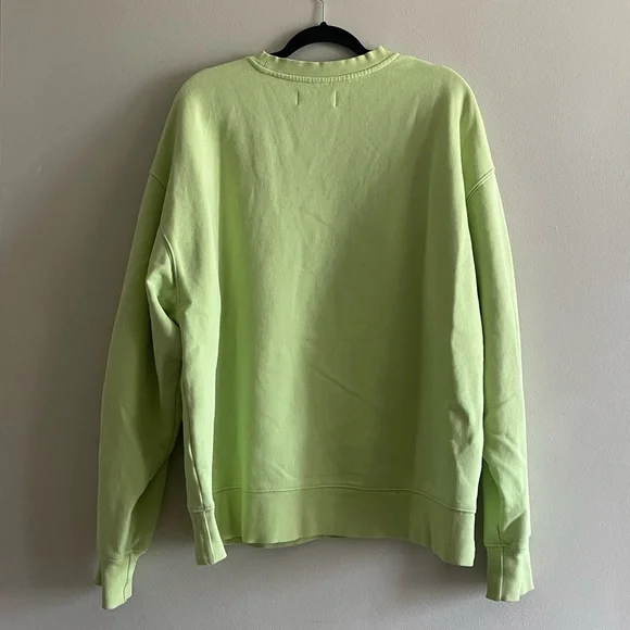 Aritzia TNA Green Crewneck Sweatshirt - Picture 3 of 3